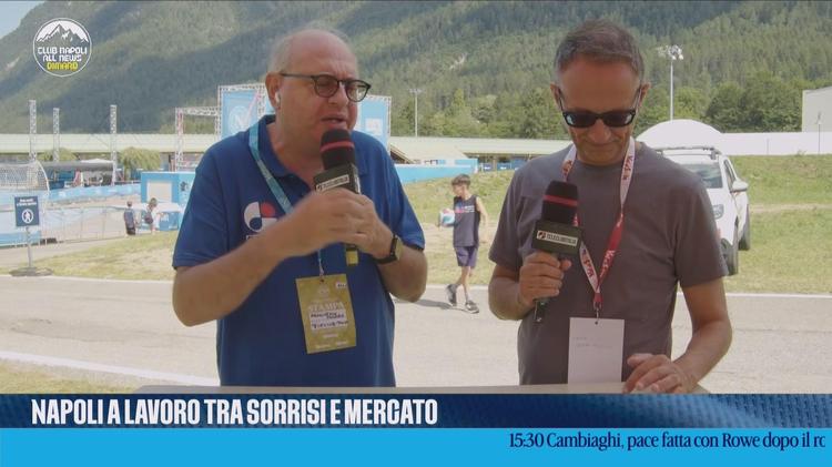 Napoli a lavoro tra sorrisi e mercato