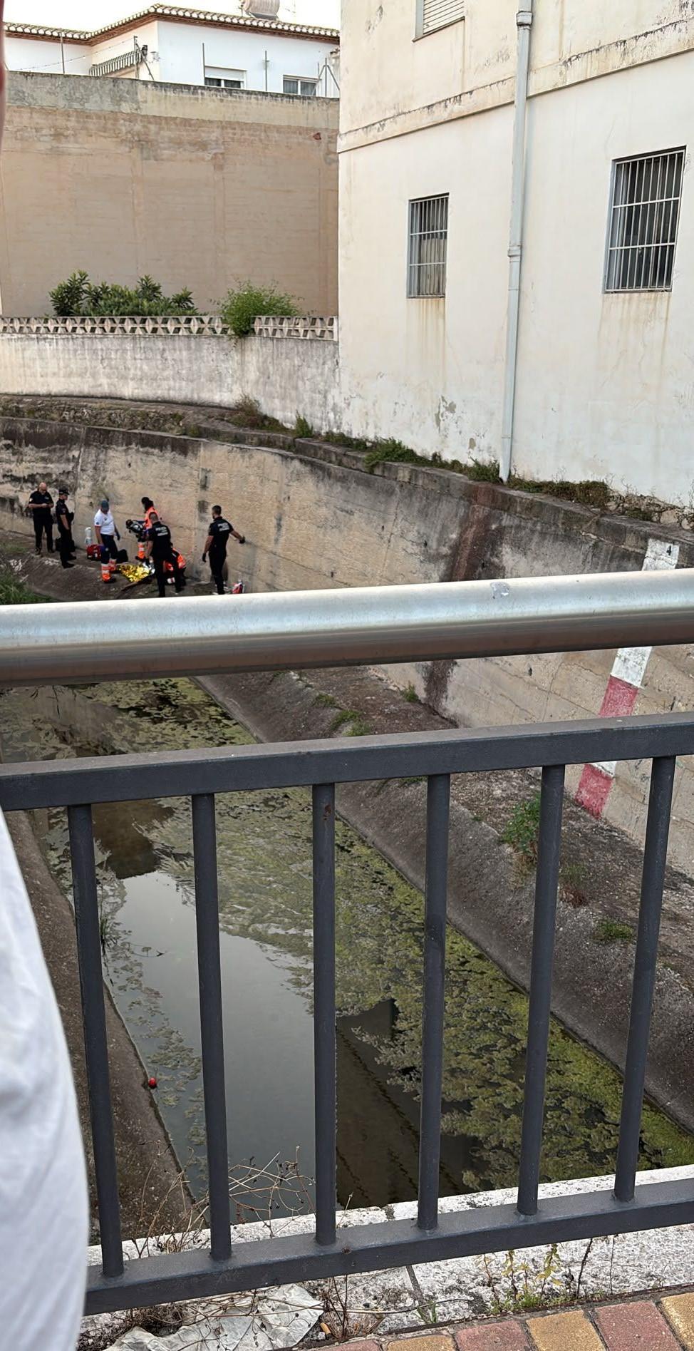 Hallan el cuerpo sin vida de un hombre en el barranco de Ondara