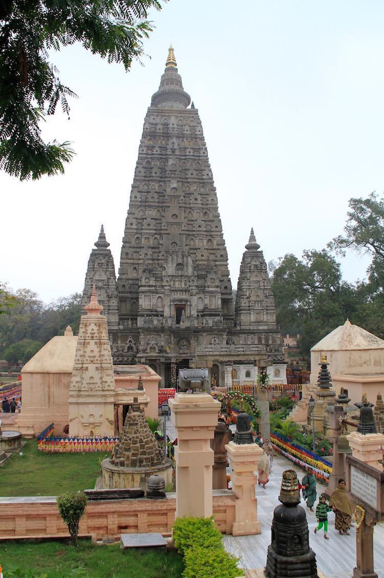 1-01 เหตุให้สำเร็จเป็นพระสัพพัญญูพุทธเจ้า 1-01 เหตุให้สำเร็จเป็นพระสัพพัญญูพุทธเจ้า