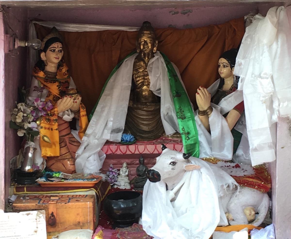 1-06 นางสุชาดาถวายข้าวมธุปายาส 1-06 นางสุชาดาถวายข้าวมธุปายาส