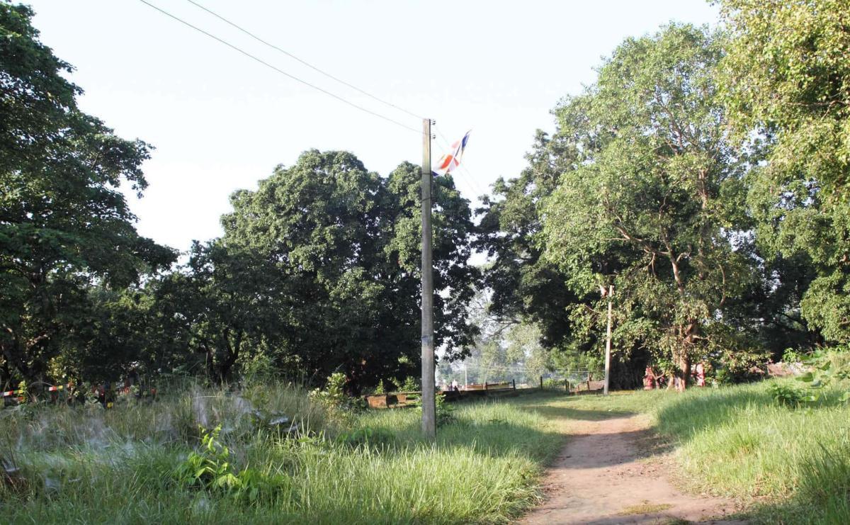 1-42 อนุรุทธกุมารเสวยขนมไม่มี 1-42 อนุรุทธกุมารเสวยขนมไม่มี