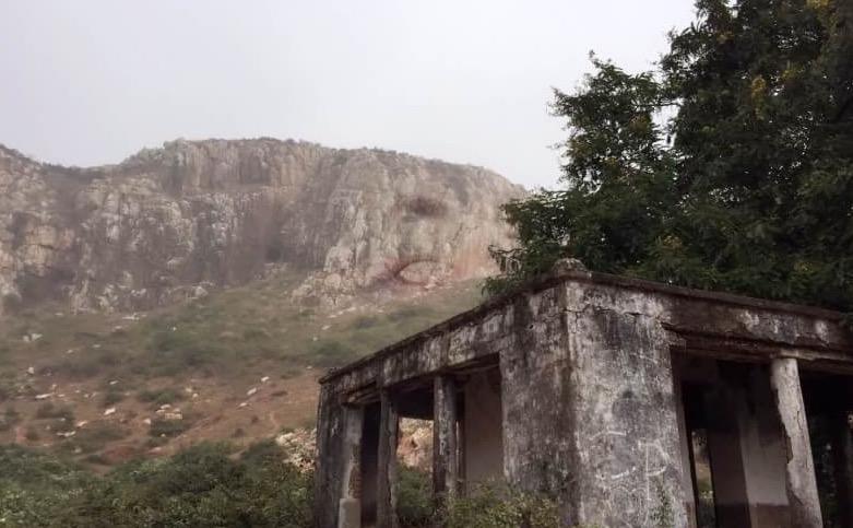 3-02 ท้าวสักกะและเทวดาเข้าเฝ้าพระพุทธเจ้า ณ ถ้ำอินทสาละ 3-02 ท้าวสักกะและเทวดาเข้าเฝ้าพระพุทธเจ้า ณ ถ้ำอินทสาละ