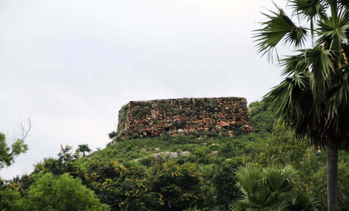 3-01 ท้าวสักกะถวายบิณฑบาตแด่พระมหากัสสปะ 3-01 ท้าวสักกะถวายบิณฑบาตแด่พระมหากัสสปะ