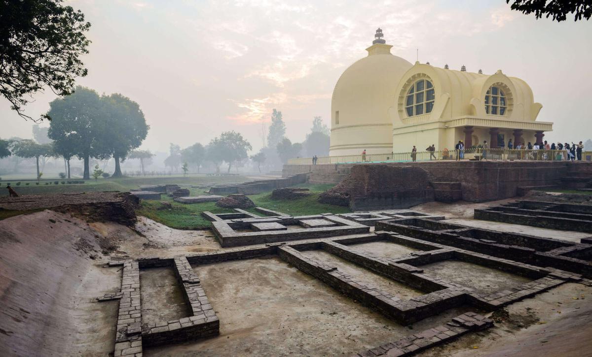 45-62 เจ้ามัลละจัดเตรียมพระสรีระพระผู้มีพระภาค 45-62 เจ้ามัลละจัดเตรียมพระสรีระพระผู้มีพระภาค
