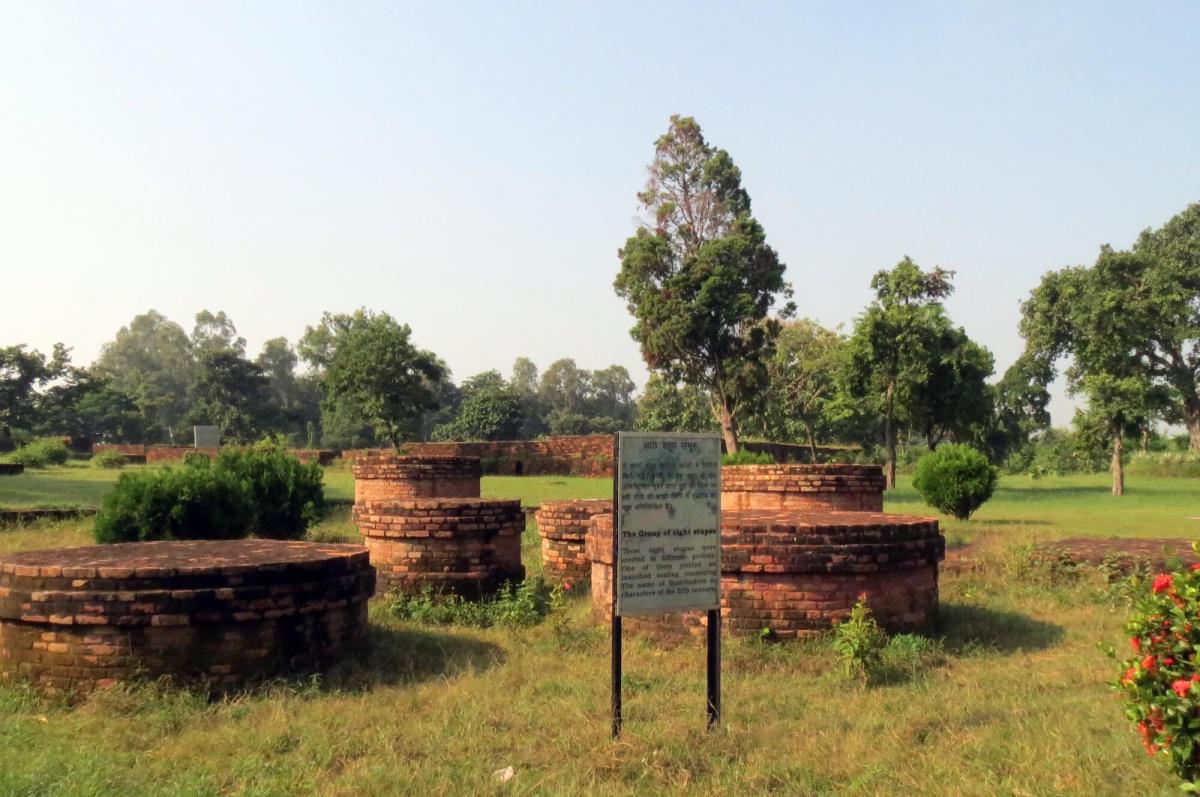 19-02 พระเจ้าปเสนทิโกศลเสด็จมาจับองคุลิมาลโจร 19-02 พระเจ้าปเสนทิโกศลเสด็จมาจับองคุลิมาลโจร