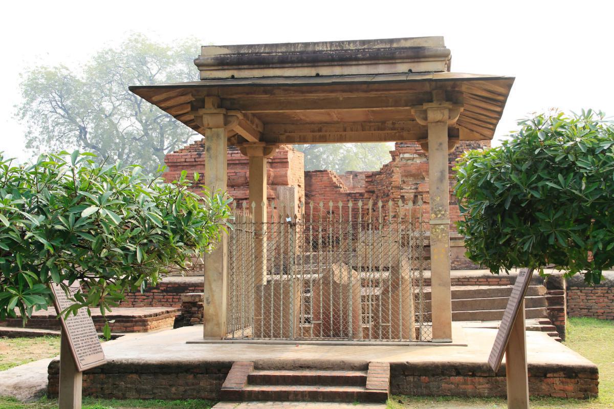 46-19 พระฉันนะขอให้พระเถระแสดงธรรมให้ 46-19 พระฉันนะขอให้พระเถระแสดงธรรมให้