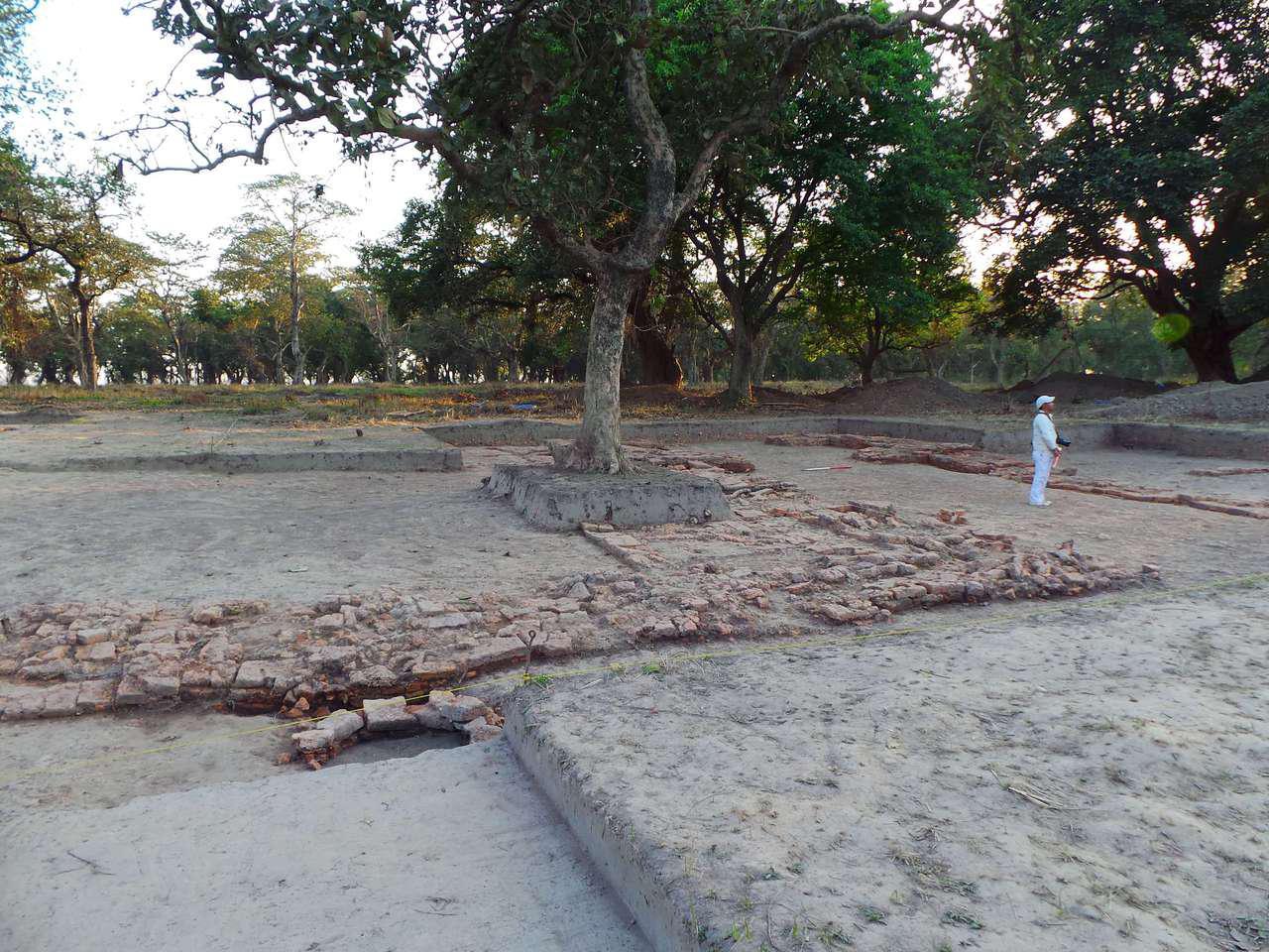 138กบิลพัสดุ์