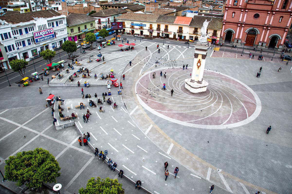 Plaza 20 de Julio Plaza 20 de Julio