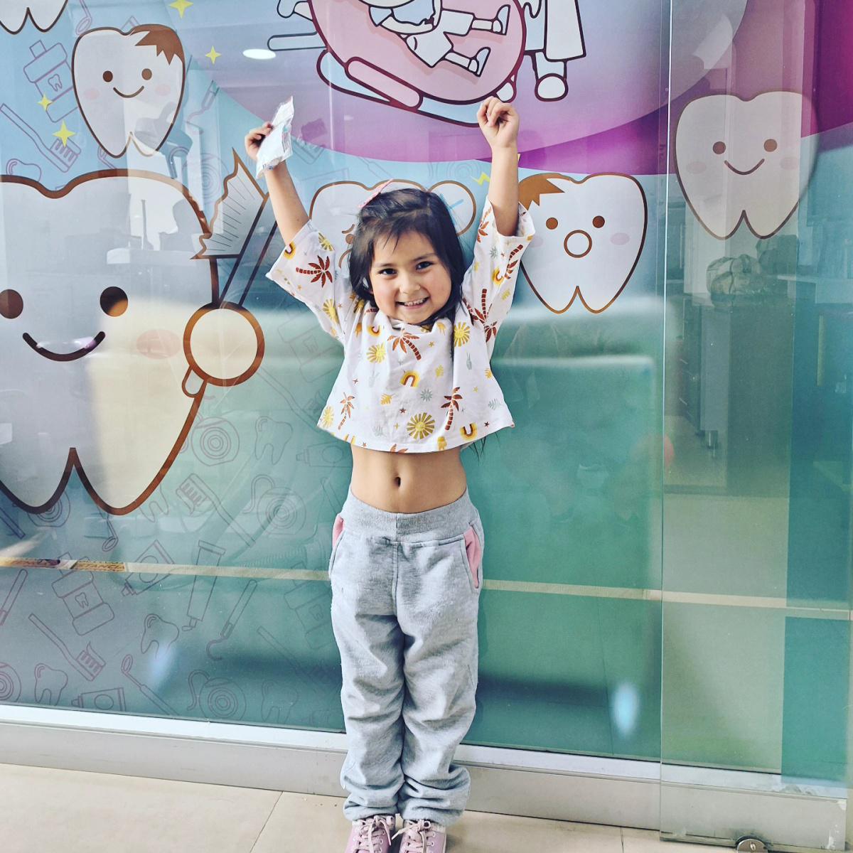 Dra. Andrea Benitez Odontopediatra Dra. Andrea Benitez Odontopediatra