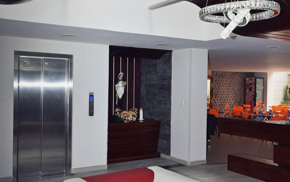 Hotel Avanty (english)