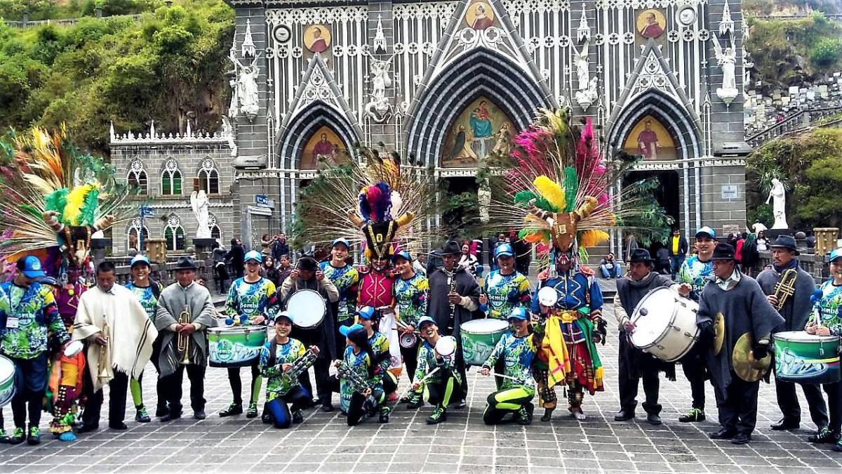 La Danza de los Nativos La Danza de los Nativos