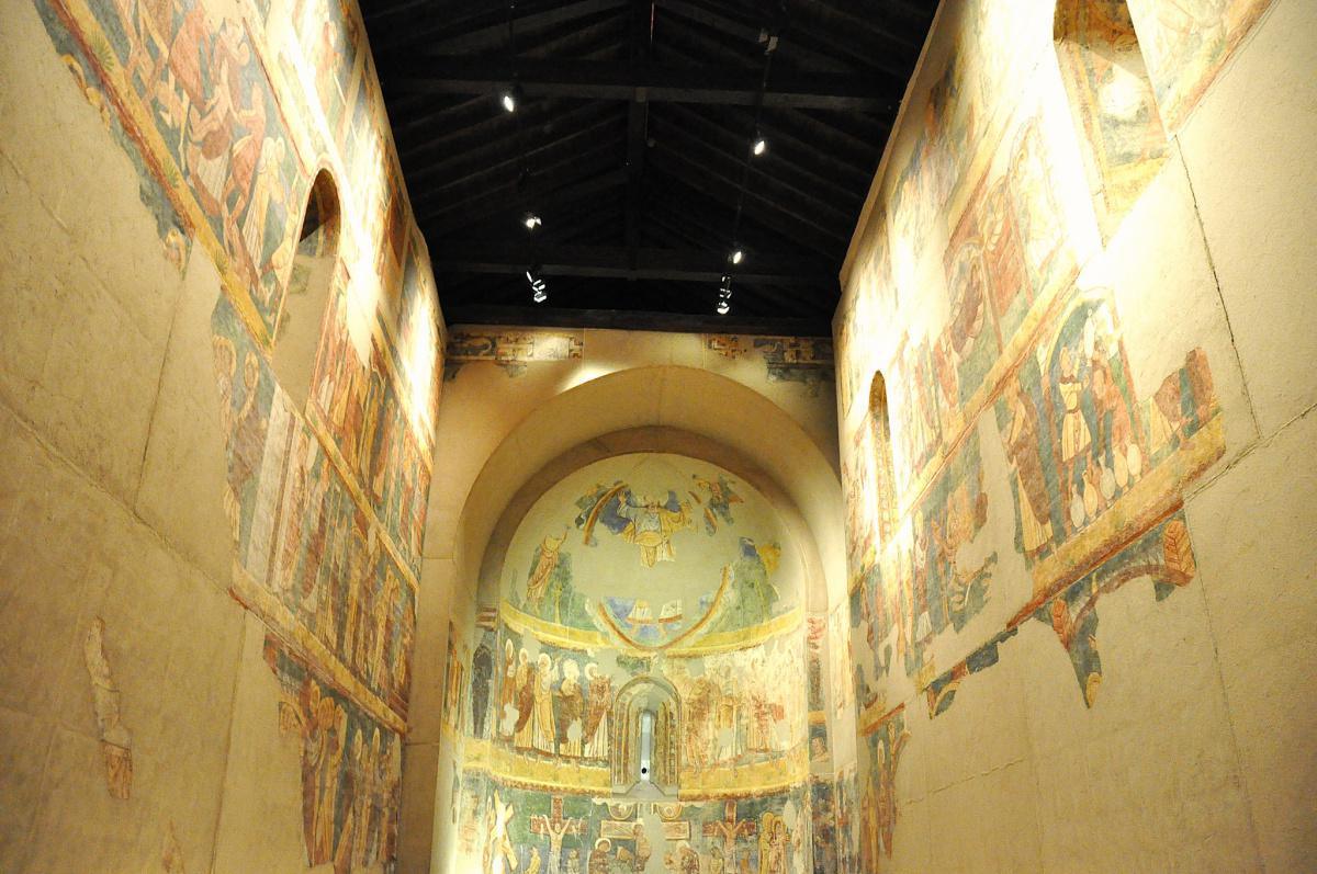 Jaca, la Perla del Pirineo Jaca, la Perla del Pirineo