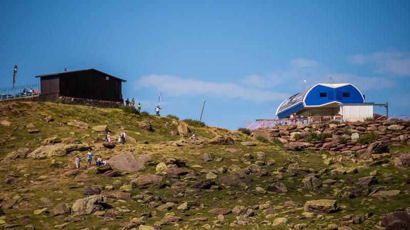 Excursiones sencillas y espectaculares a los ibones de Astún, usando su telesilla! Excursiones sencillas y espectaculares a los ibones de Astún, usando su telesilla!