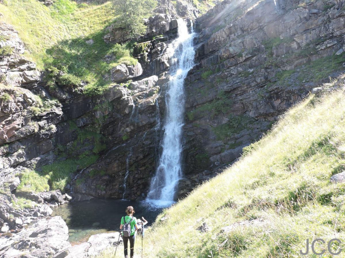 Un paseo mágico por el Valle de Izas