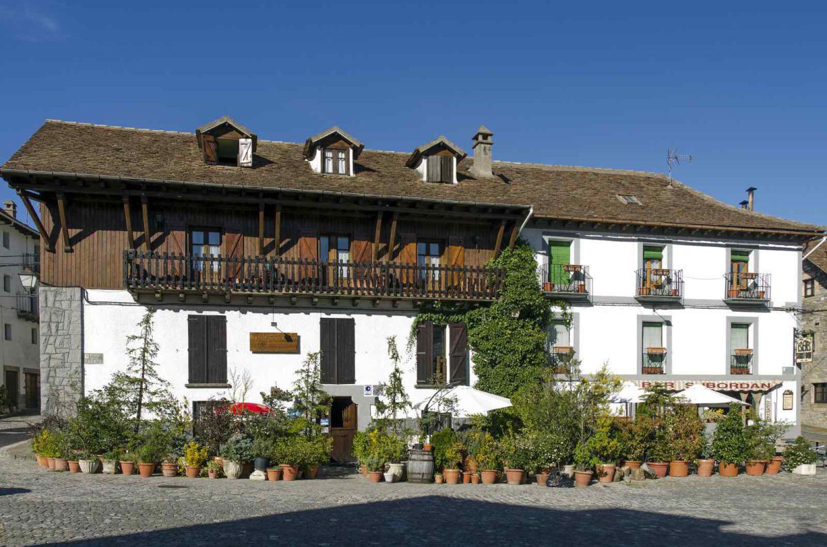 5 Cosas qué ver y qué hacer en Hecho 5 Cosas qué ver y qué hacer en Hecho