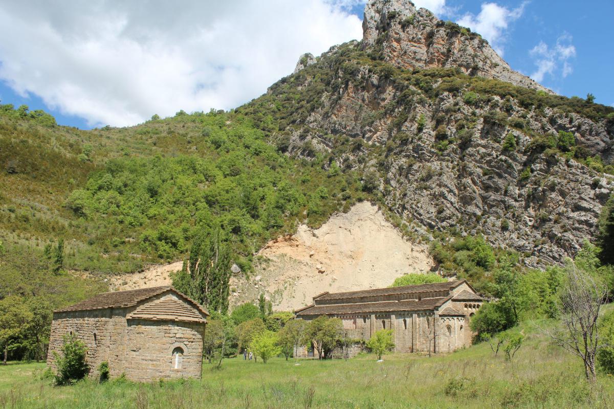 Visitas guiadas en el Monasterio de Santa María de Obarra (Huesca) Visitas guiadas en el Monasterio de Santa María de Obarra (Huesca)