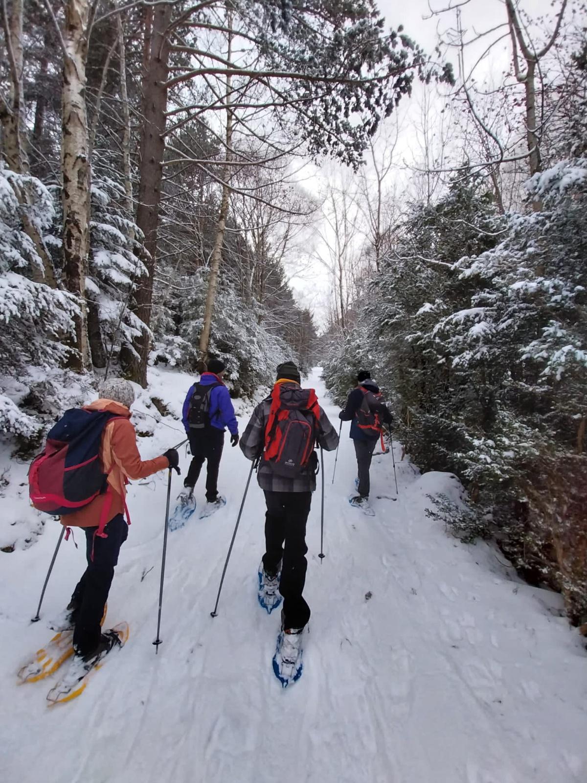 Aventuratrek Guías de Montaña y Barrancos Aventuratrek Guías de Montaña y Barrancos