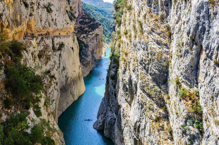 Las 3 rutas por pasarelas más espectaculares de Huesca 💦😮🙌