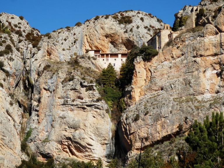 5 monumentos imposibles enclavados en roca en la provincia de Huesca 😲👏 5 monumentos imposibles enclavados en roca en la provincia de Huesca 😲👏