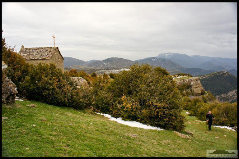 ⛪️ De ruta por las vertiginosas ermitas de Yebra de Basa y su espectacular cascada del Chorro 💦 ⛪️ De ruta por las vertiginosas ermitas de Yebra de Basa y su espectacular cascada del Chorro 💦