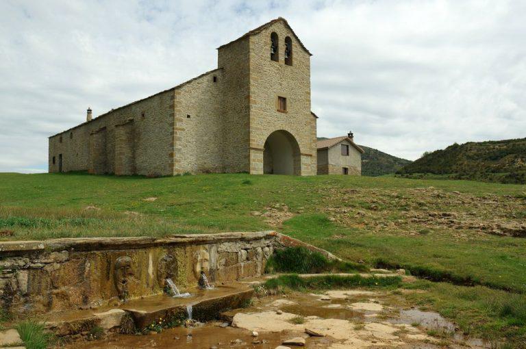 ⛪️ De ruta por las vertiginosas ermitas de Yebra de Basa y su espectacular cascada del Chorro 💦