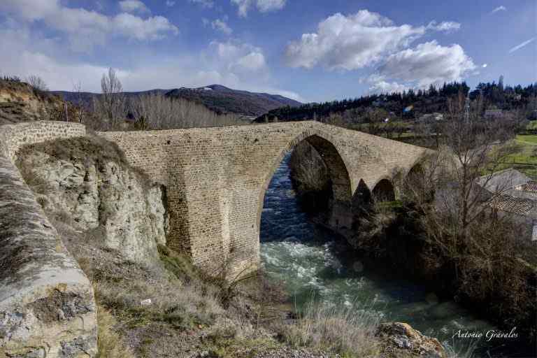 🌉 Los 10 puentes medievales más espectaculares de la Provincia de Huesca 🙌 🌉 Los 10 puentes medievales más espectaculares de la Provincia de Huesca 🙌