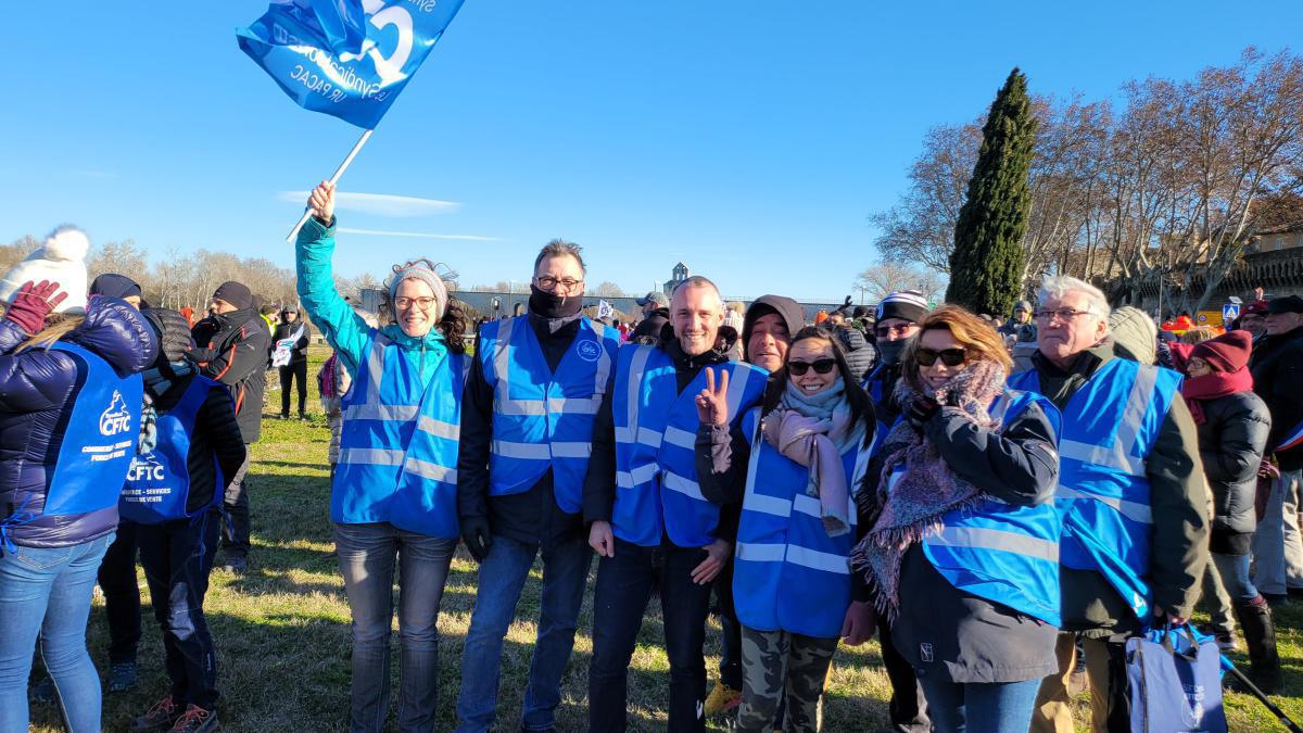 Encore plus nombreux en Avignon, la Cité papale est devenue la Cité Bleue 🥰