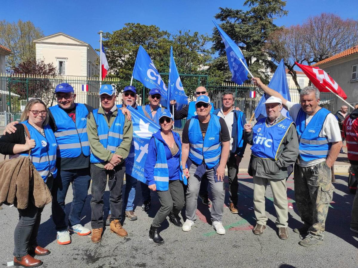 Non, nous ne faiblirons pas ! Non, nous ne faiblirons pas !