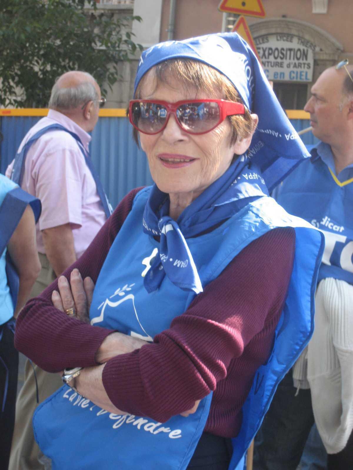 Une perte supplémentaire d'une de nos anciennes militantes ! Une perte supplémentaire d'une de nos anciennes militantes !