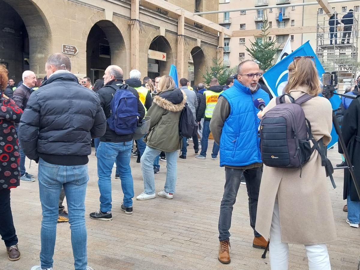 Grève des agents municipaux de la Ville de Marseille ! Grève des agents municipaux de la Ville de Marseille !