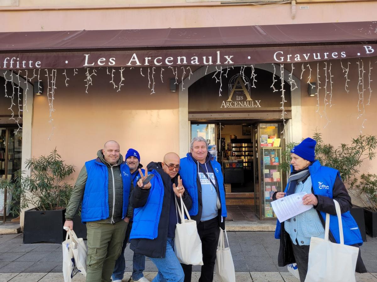 Un accueil chaleureux des salariés TPE marseillais ! Un accueil chaleureux des salariés TPE marseillais !