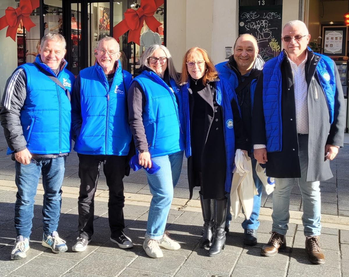 Un accueil chaleureux des salariés TPE marseillais ! Un accueil chaleureux des salariés TPE marseillais !