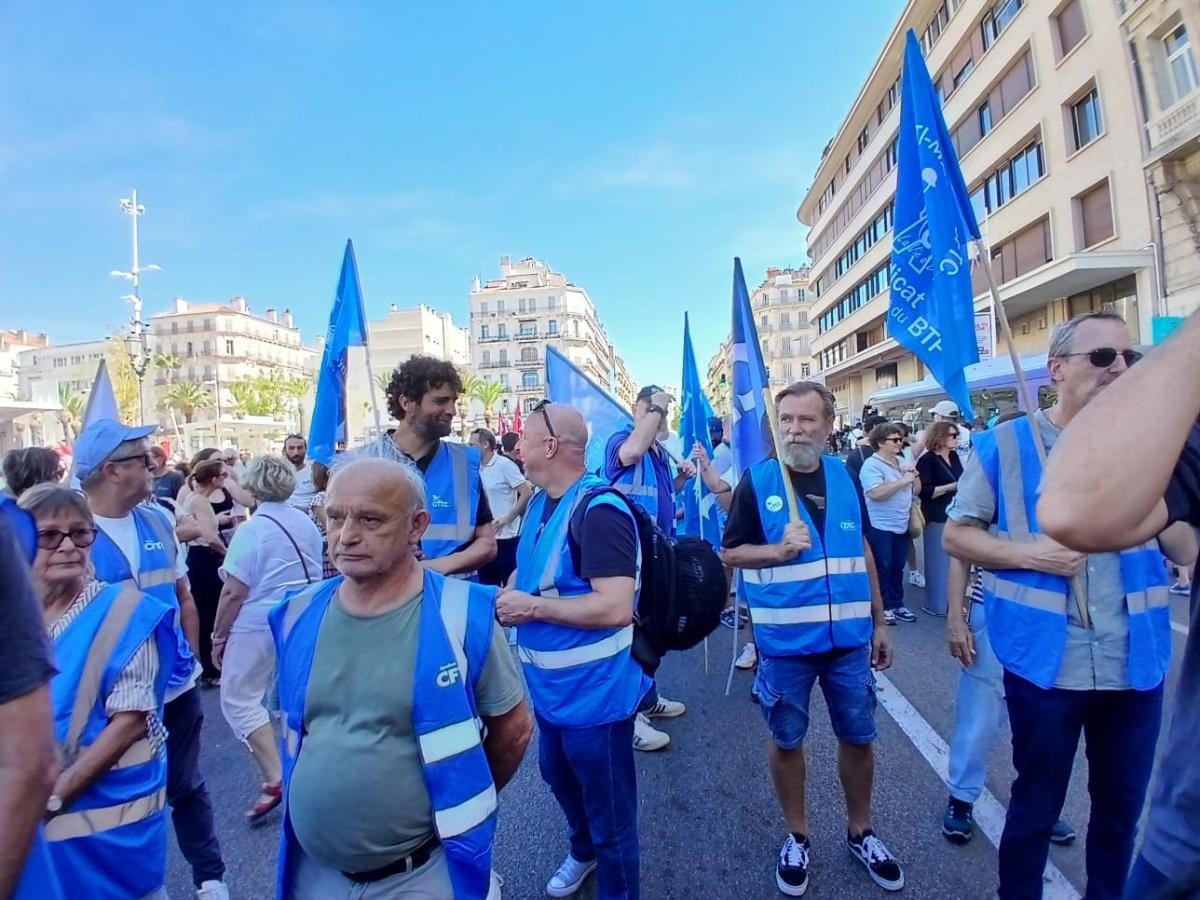 Manifestation dans le Var