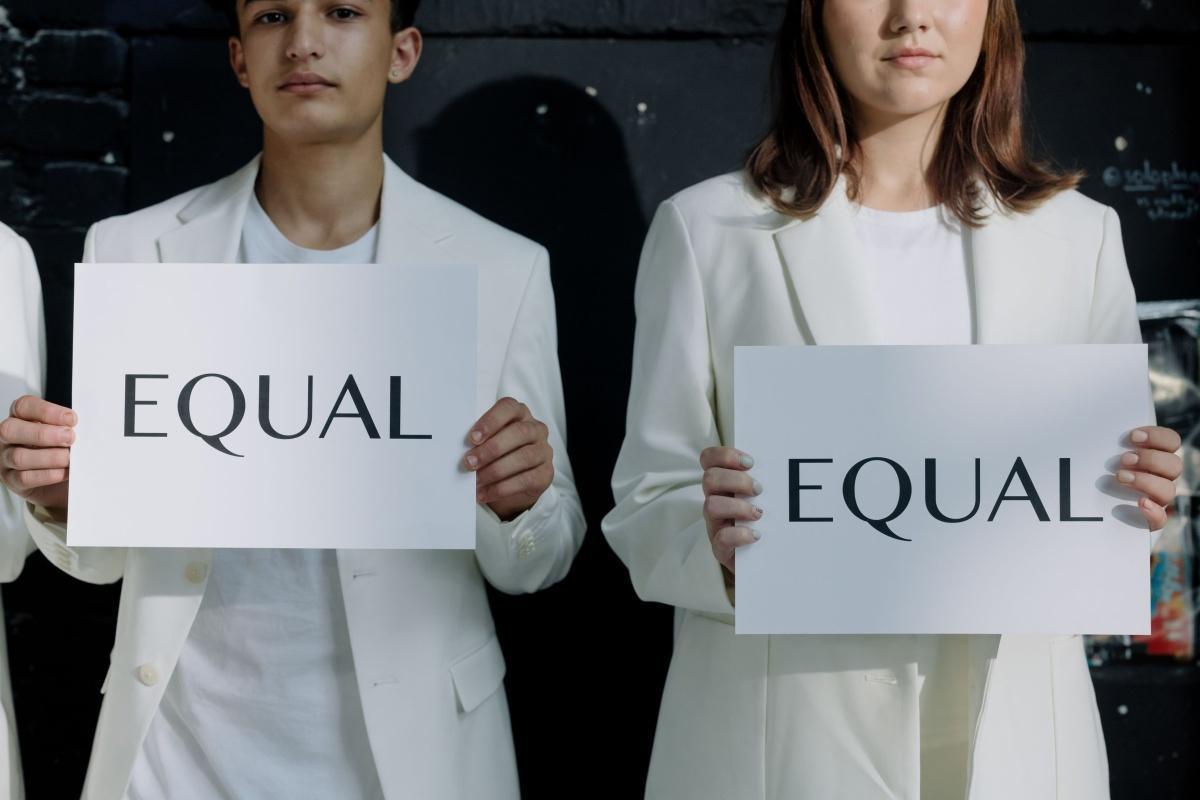 L’égalité professionnelle femmes/hommes en entreprise - la DREETS PACA s'empare du dossier !