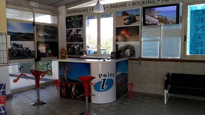 Info Point Taormina Rent & Sicily Excursuo Info Point Taormina Rent & Sicily Excursuo