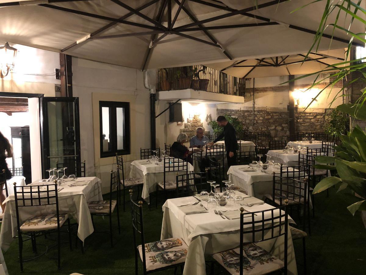 Plaza Taormina Restaurant Lounge