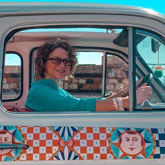 Dina Saleeva - Tourist Guide 