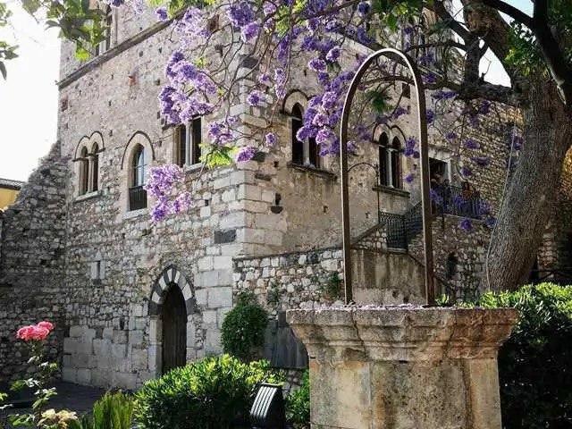 Mostra “Natale a Taormina”