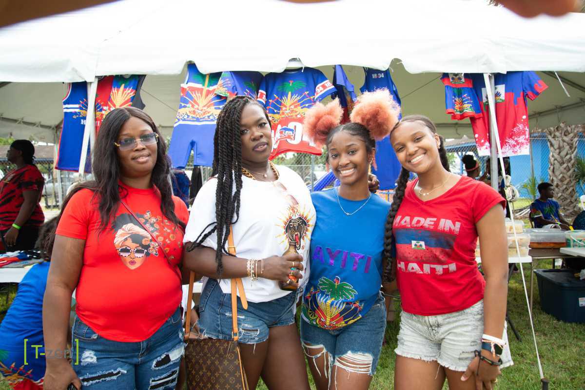 Foto: Manasota 2nd Annual Haitian Flag Day Festival