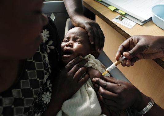 Un nouveau vaccin contre le paludisme : l'OMS veut vacciner 360 000 Africains d'ici 2020