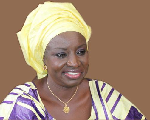 Législatives : Mimi Touré ou la cadence de la décadence