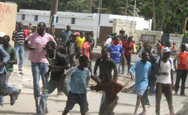 La coalition Bennoo Bokk Yaakaar brave les interdits du Khalife général