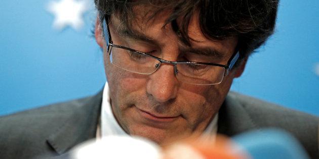 Catalogne: Madrid demande un mandat d'arrêt européen contre Carles Puigdemont