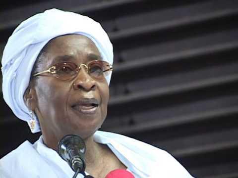 Adja Dior Diop dézingue Fatou Sow Sarr: "Une intellectuelle ne peut pas tromper des illettrés qui ont rassemblé des milliards"