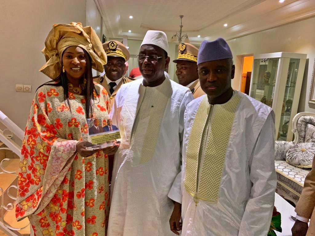 Gaye wilane, l'épouse de Aly Ngouille Ndiaye, en compagnie du président Macky Sall