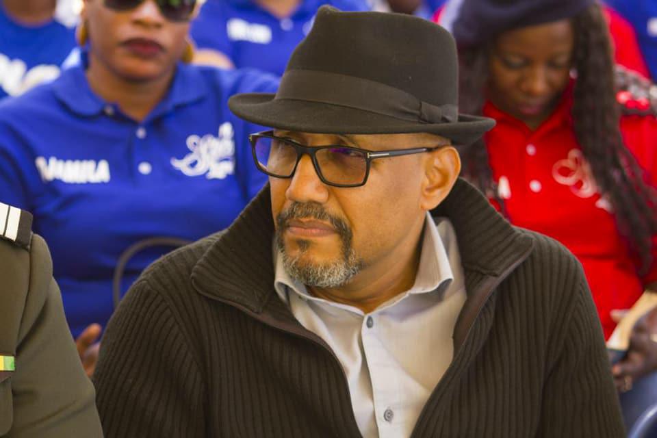 Un dialogue pour se débarrasser d'Idy et de Sonko (Par Charles Faye)