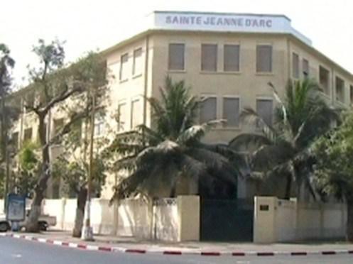 L’institution Jeanne d’Arc de Dakar interdit aux élèves voilées de rentrer dans l’Etablissement
