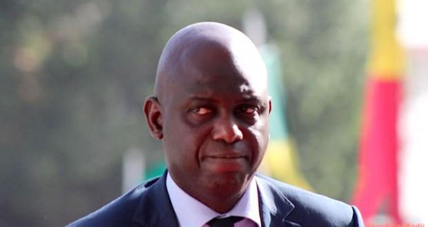 Mansour Faye enserré dans un étau de milliards