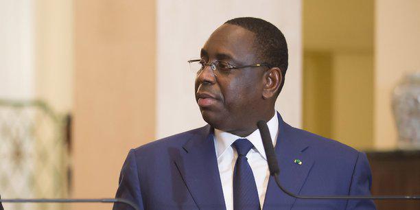 Macky, le troisième mandat et l'article 27