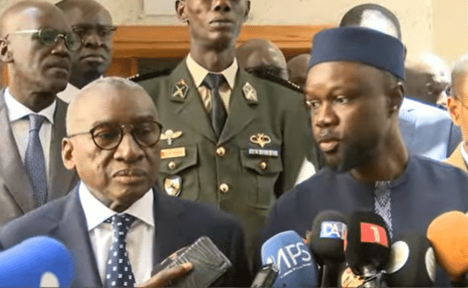 Primature : Passation de service entre Sidiki Kaba et Sonko